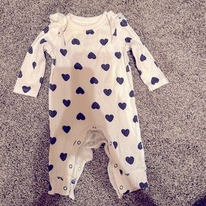 Hearts with little ruffle sleeve detail